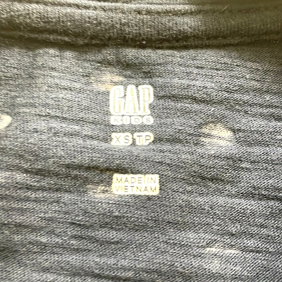 Gap Kids Navy Polka Dot Short Sleeved Shirt, Size XS - Picture 5 of 5